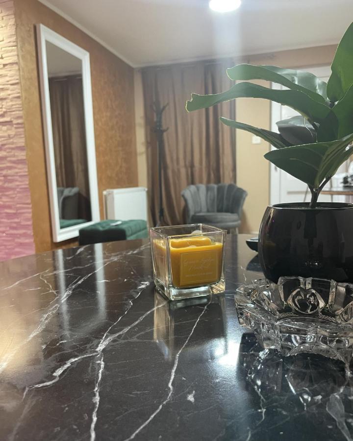 Aris Lux Appartement Ni Buitenkant foto